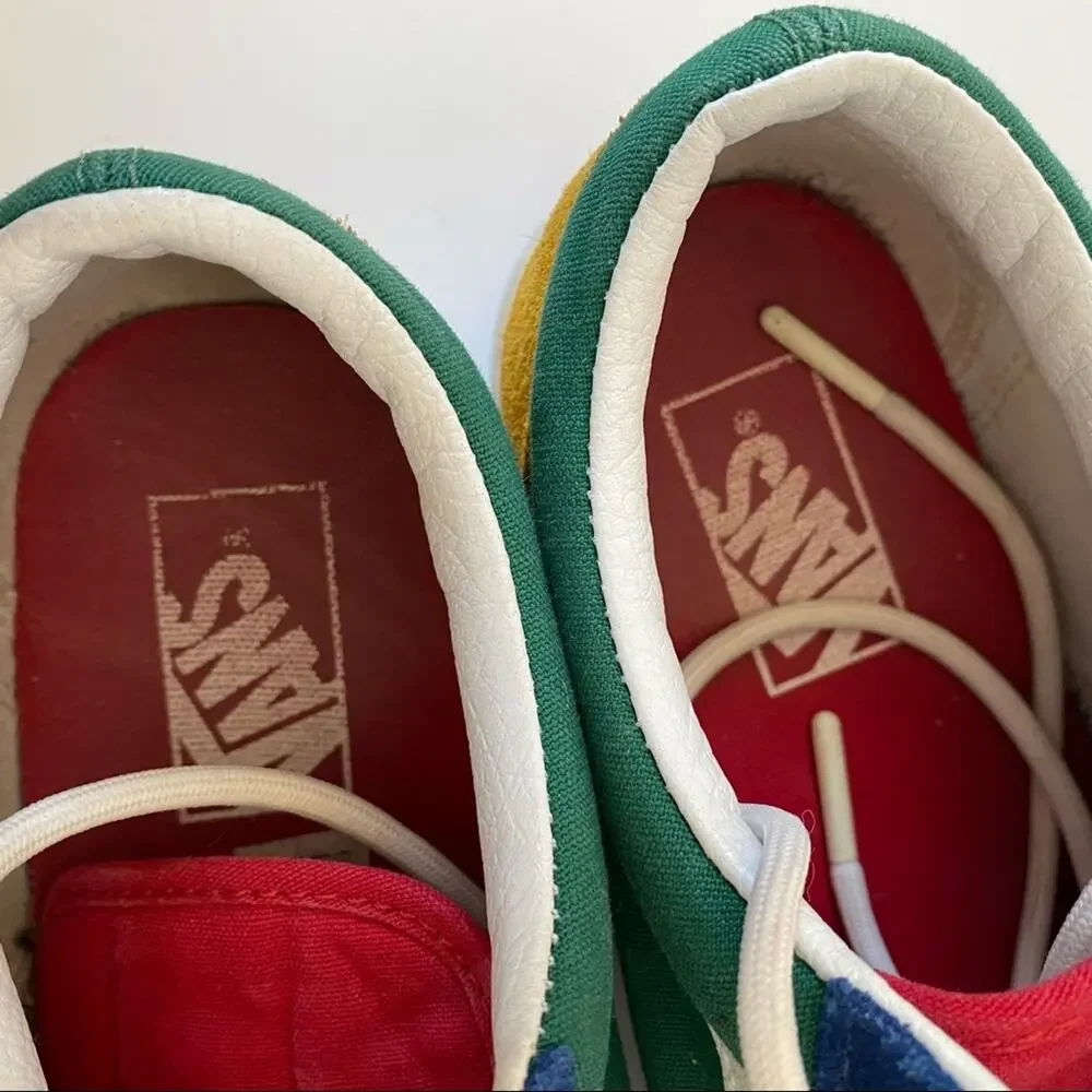 Vans Old Skool Yacht Club Suede Sneakers size 9.5